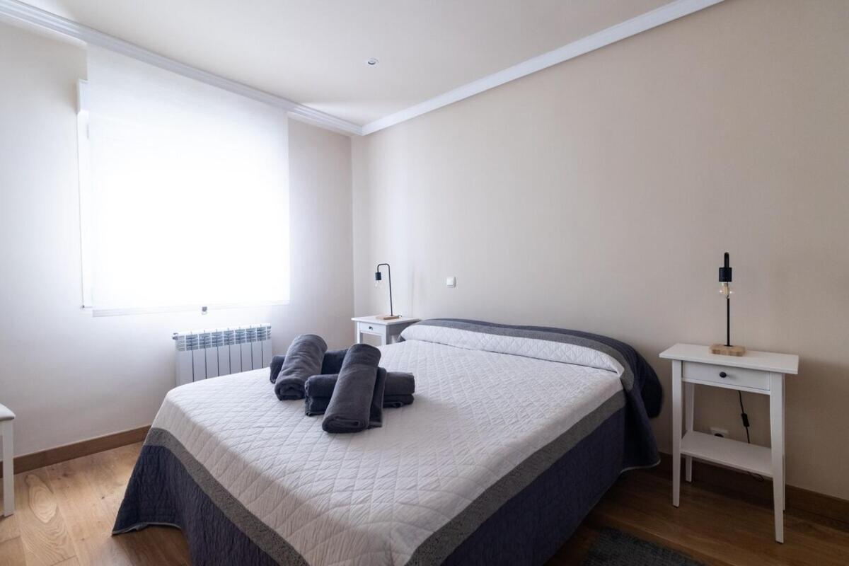 Apartamento Centro Gijon Con Parking Apartment ภายนอก รูปภาพ